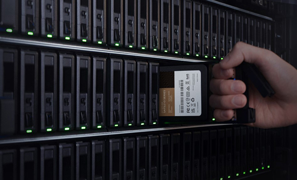 Những lý do tại sao bạn nên sử dụng ổ cứng Synology 5