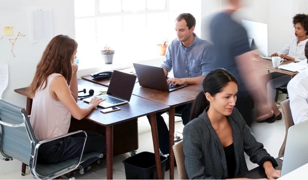 Synology Contacts - Tạo, quản lý, đồng bộ và chia sẻ danh bạ của bạn với bất kỳ ai 7