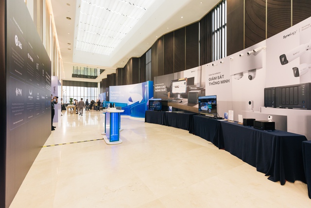 Synology công bố hàng loạt giải pháp tích hợp AI tại Synology Solution Day 2024 3 nhung-san-pham-va-giai-phap-moi-duoc-synology-gioi-thieu-tai-solution-day-2024